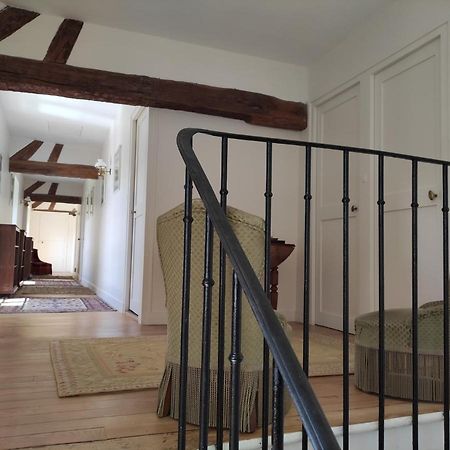 Maison de charme en forêt de Fontainebleau Recloses Exterior foto