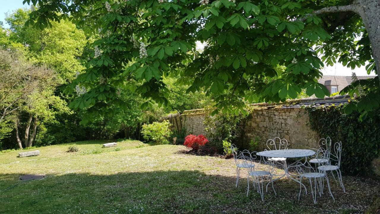 Maison de charme en forêt de Fontainebleau Recloses Exterior foto